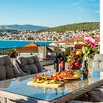 Valentina Apartment