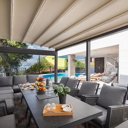 Apartment Valentina Trogir