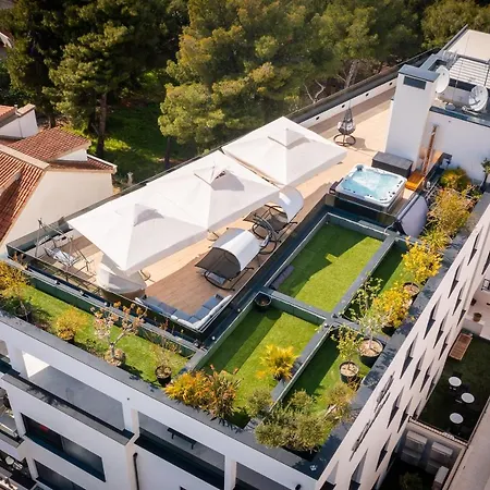 شقة Valentina تروغير