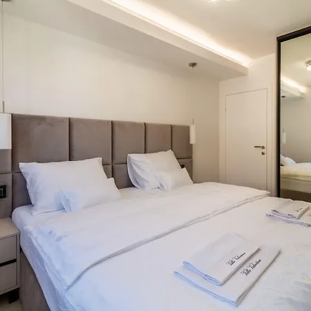 Valentina Apartman *