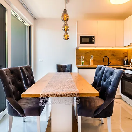 Valentina Apartman Trogir